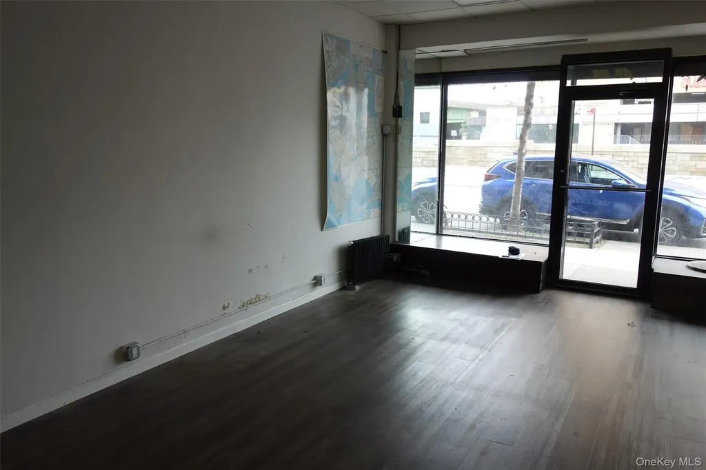 9250 Queens Boulevard Rego Park NY 11374