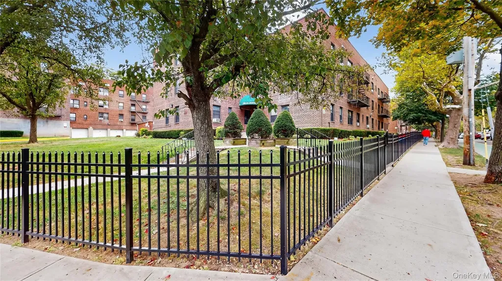 52-30 39th Avenue Woodside NY 11377