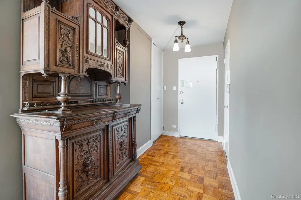 2500 Johnson Avenue Bronx NY 10463