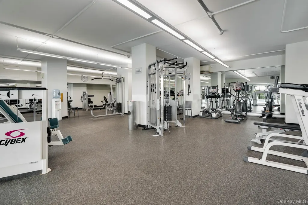 2500 Johnson Avenue Bronx NY 10463