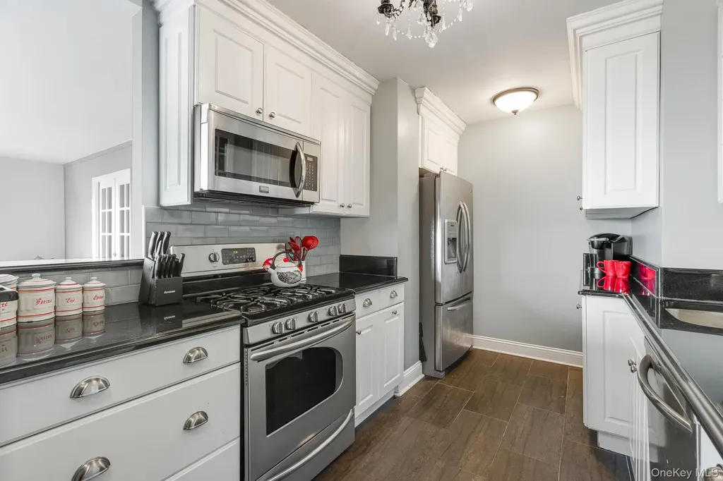 2500 Johnson Avenue Bronx NY 10463