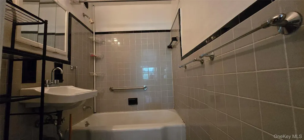 94-11 60th Avenue Elmhurst NY 11373
