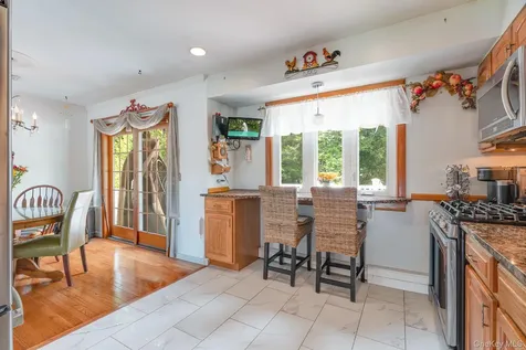 34 Raker Road Poughkeepsie NY 12603