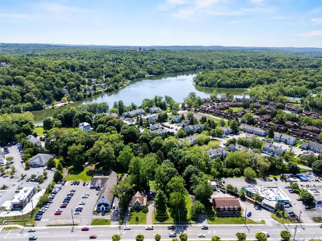 1860 E Main Street Mohegan Lake NY 10547