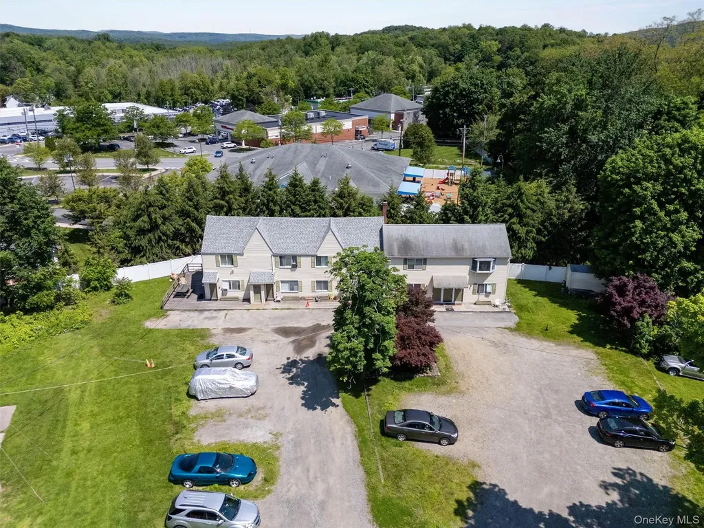 1860 E Main Street Mohegan Lake NY 10547
