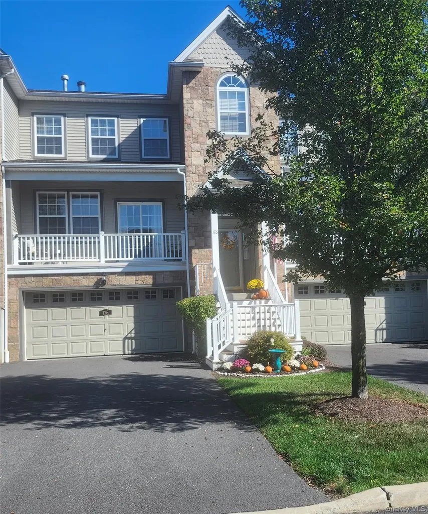176 N River Drive Beacon NY 12508