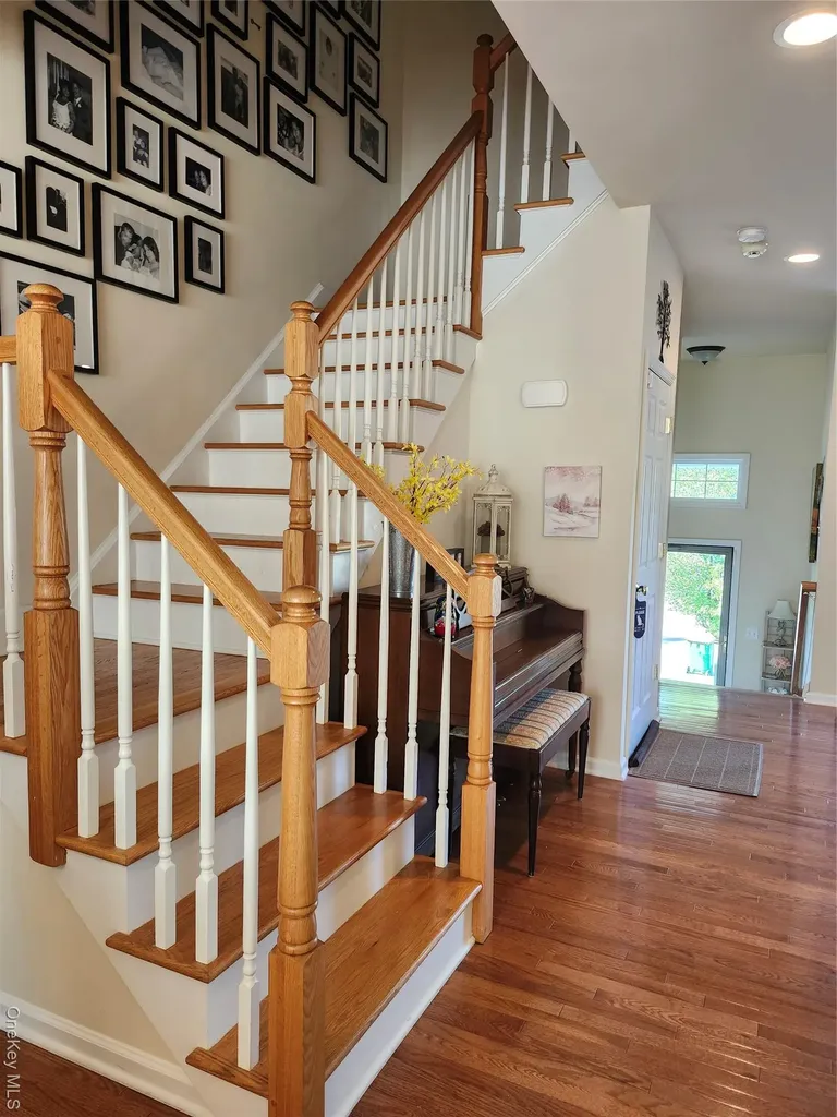 176 N River Drive Beacon NY 12508