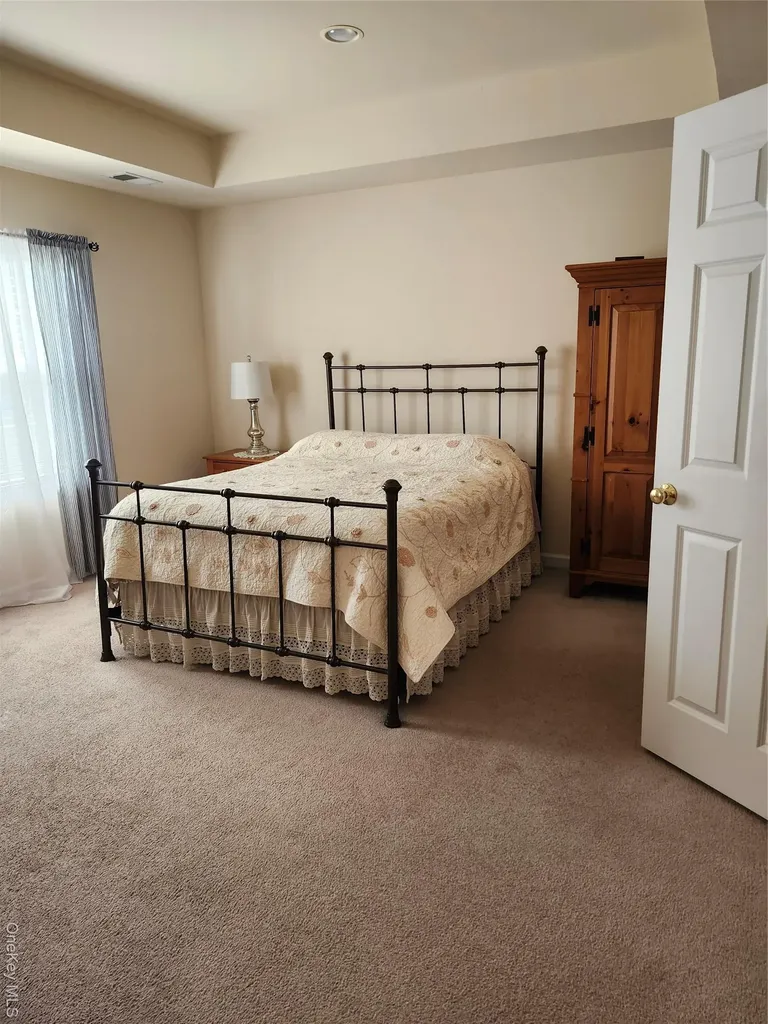 176 N River Drive Beacon NY 12508