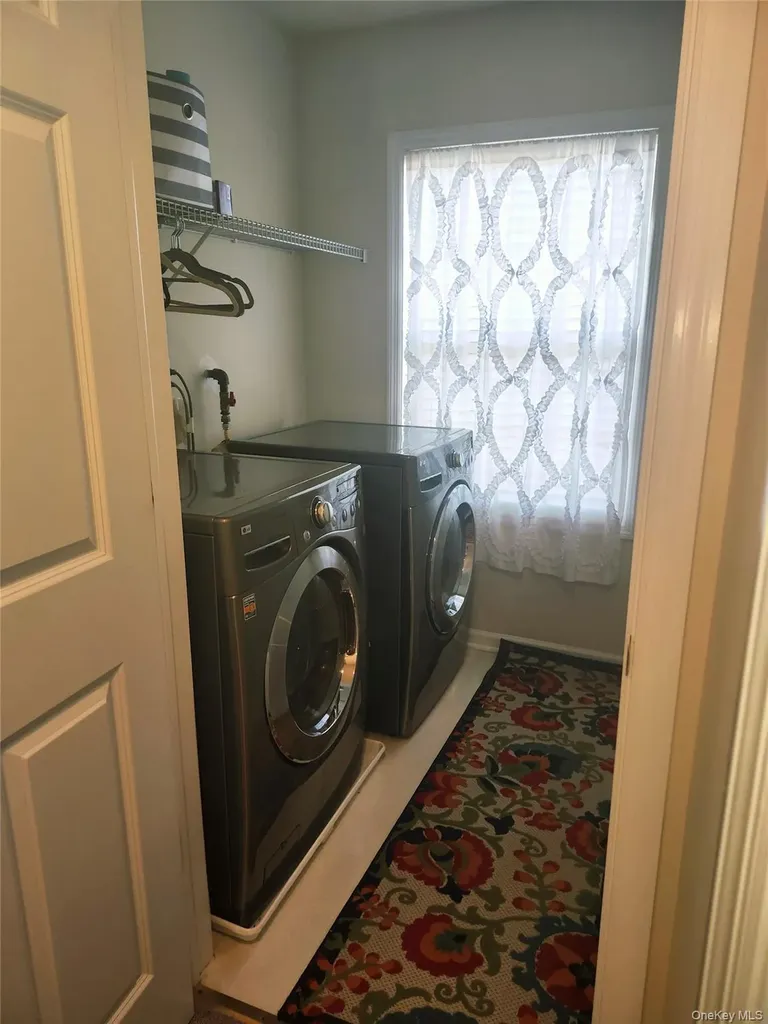 176 N River Drive Beacon NY 12508