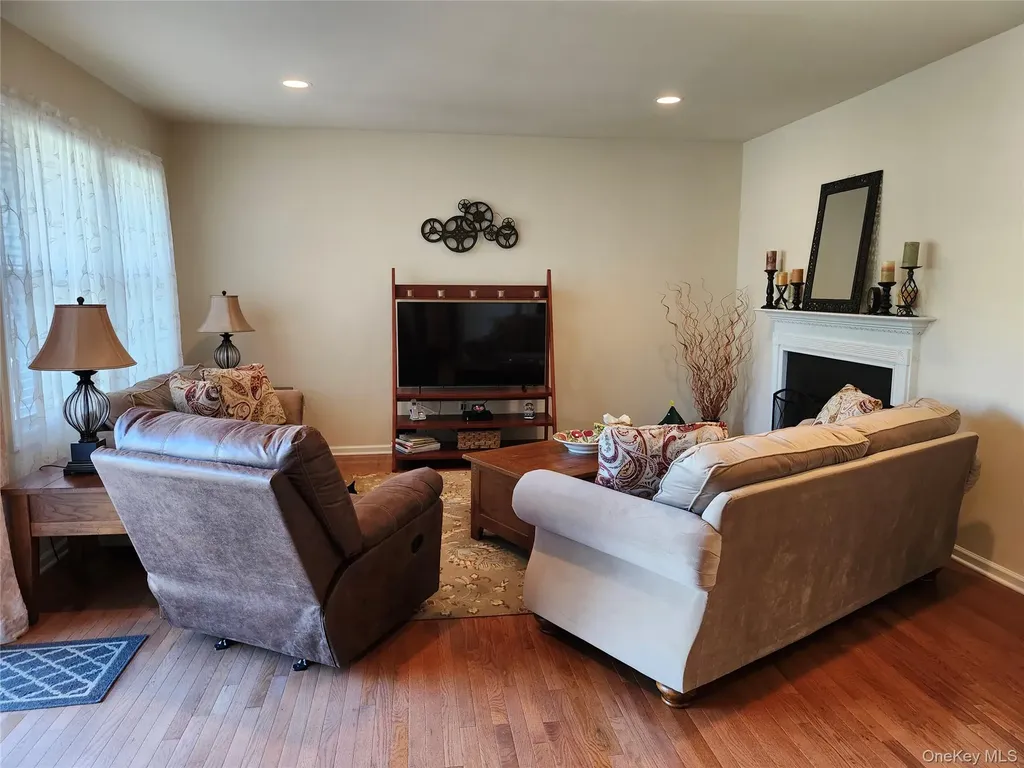 176 N River Drive Beacon NY 12508