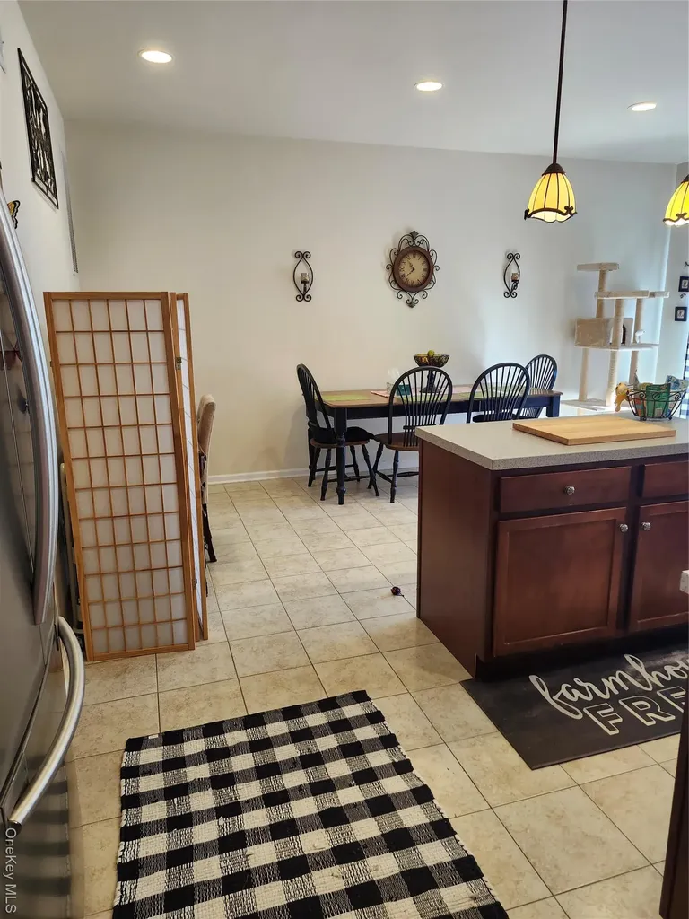 176 N River Drive Beacon NY 12508