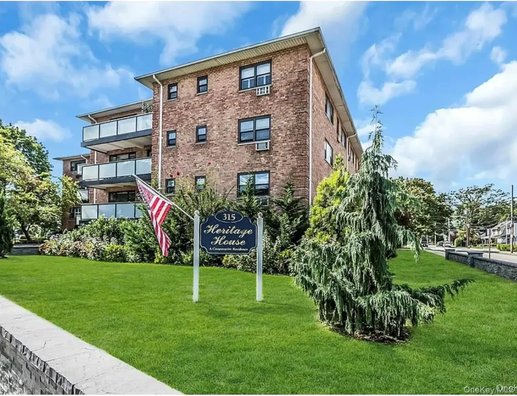 315 Atlantic Avenue East Rockaway NY 11518