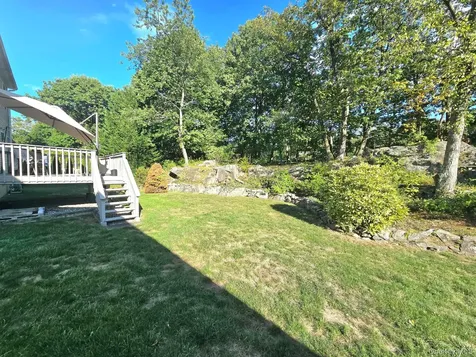21 Bentay Drive Harrison NY 10528