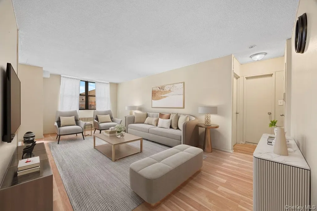 1966 Newbold Avenue Bronx NY 10472