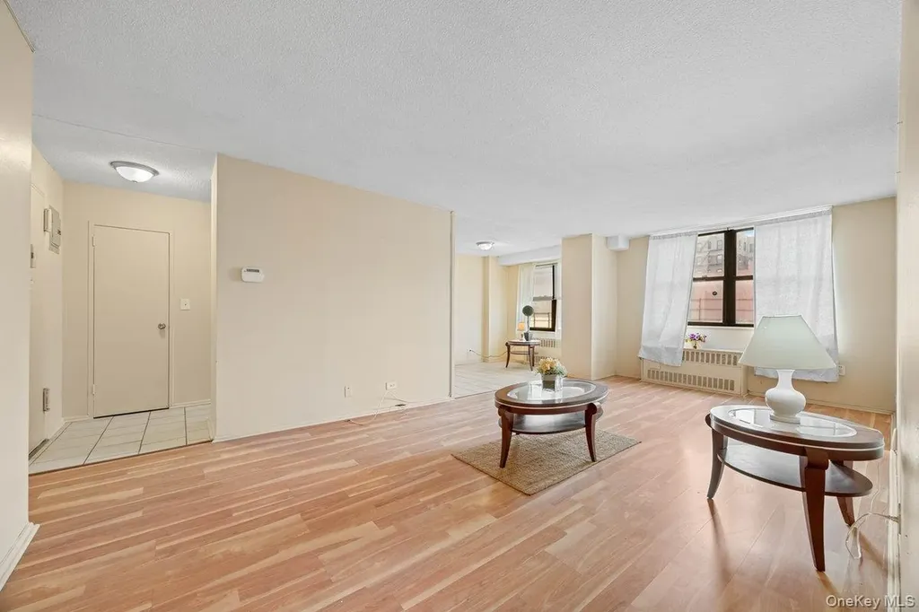 1966 Newbold Avenue Bronx NY 10472