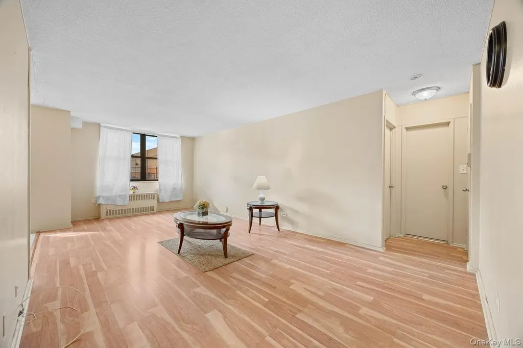 1966 Newbold Avenue Bronx NY 10472