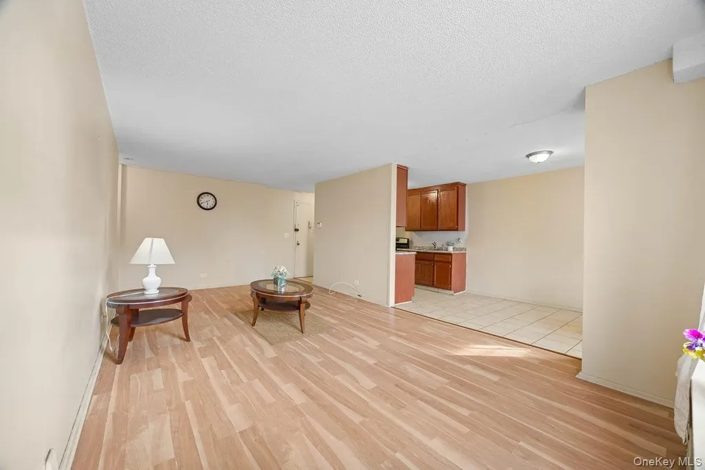 1966 Newbold Avenue Bronx NY 10472