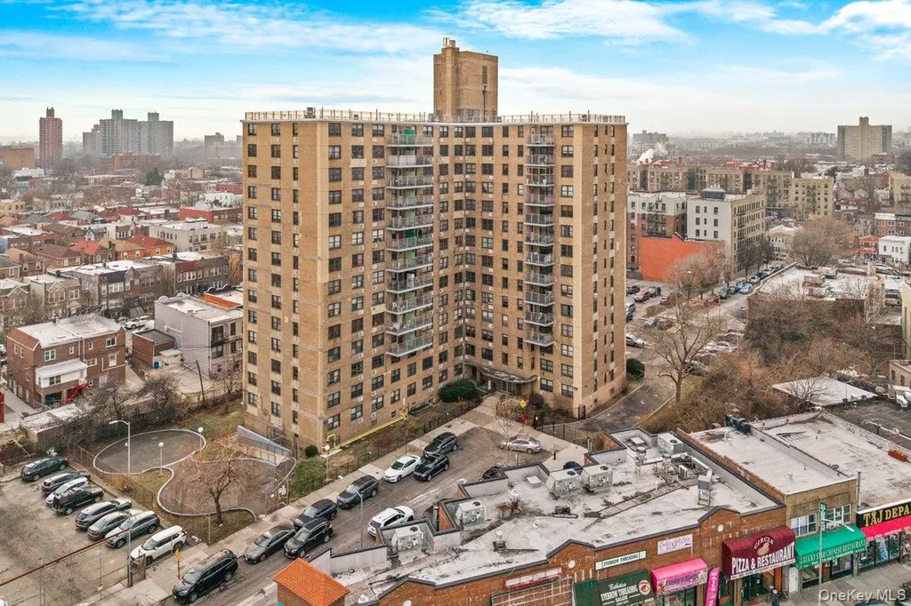 1966 Newbold Avenue Bronx NY 10472