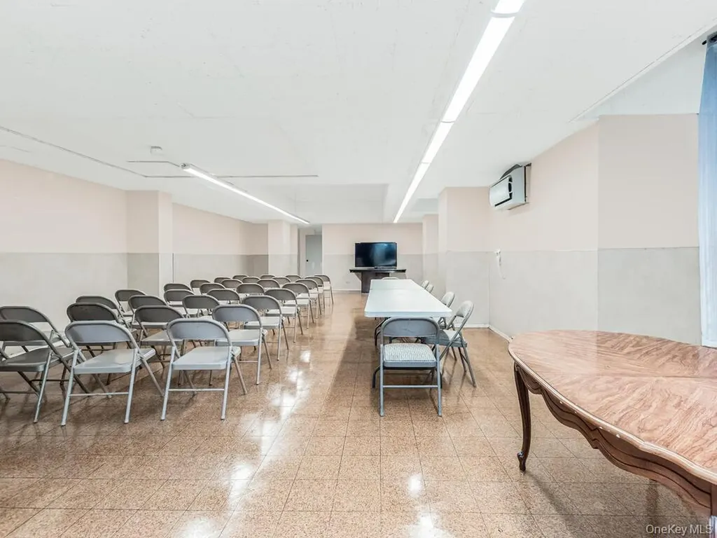 1966 Newbold Avenue Bronx NY 10472