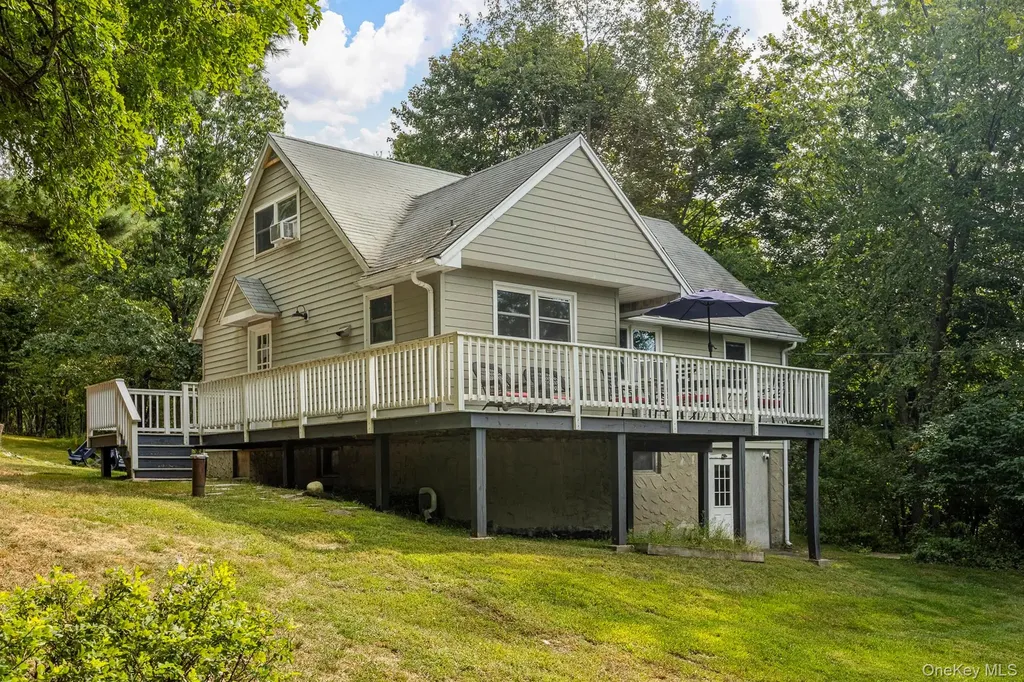 12 Pauline Place Copake NY 12521