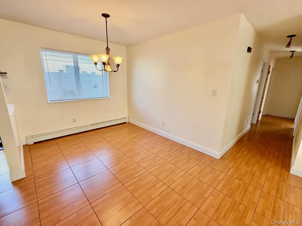 456 E Chester Street Long Beach NY 11561