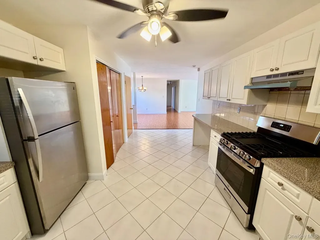 456 E Chester Street Long Beach NY 11561