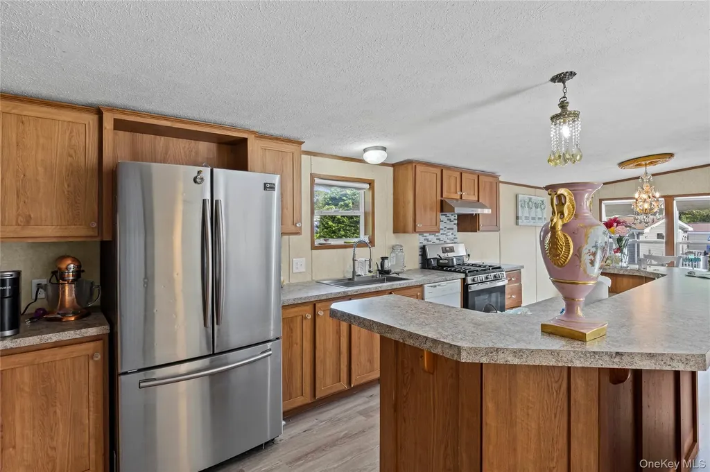 1795 Osborne Avenue Riverhead NY 11901