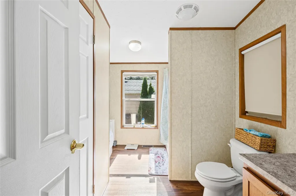1795 Osborne Avenue Riverhead NY 11901