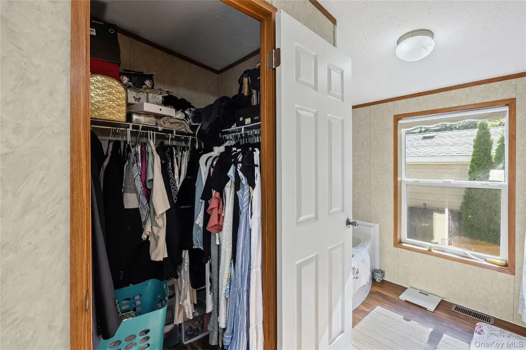 1795 Osborne Avenue Riverhead NY 11901
