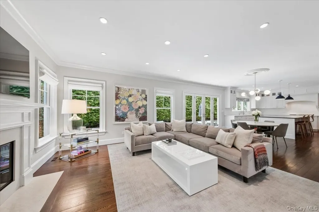 635 Bleeker Avenue Mamaroneck NY 10543