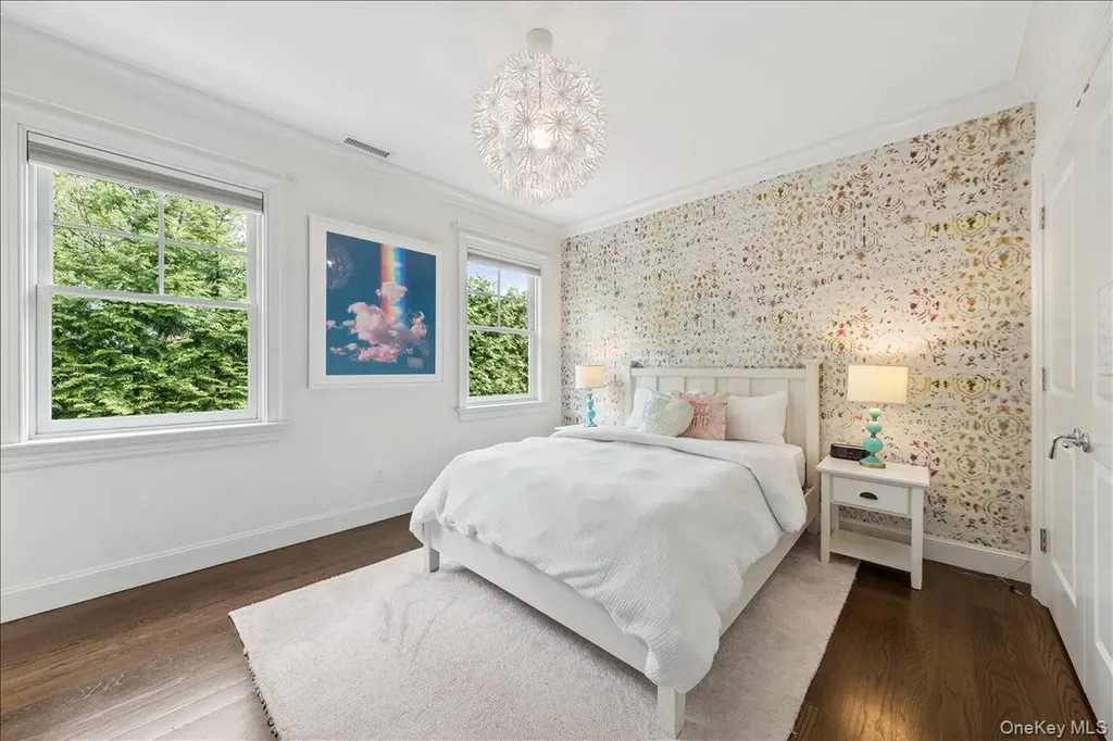 635 Bleeker Avenue Mamaroneck NY 10543