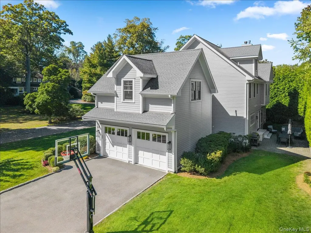 635 Bleeker Avenue Mamaroneck NY 10543