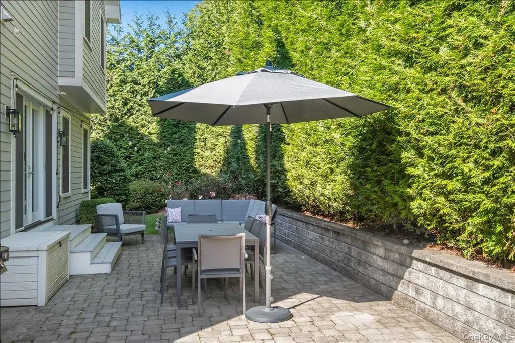 635 Bleeker Avenue Mamaroneck NY 10543