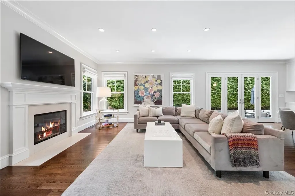 635 Bleeker Avenue Mamaroneck NY 10543