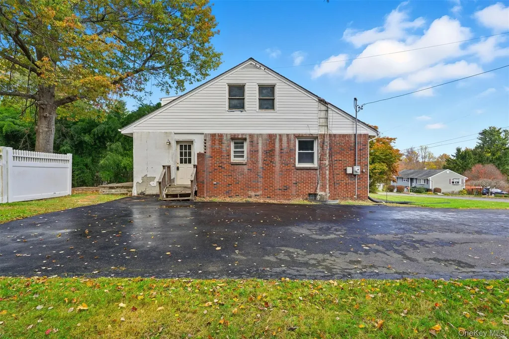 137 Overlook Drive Mahopac NY 10541