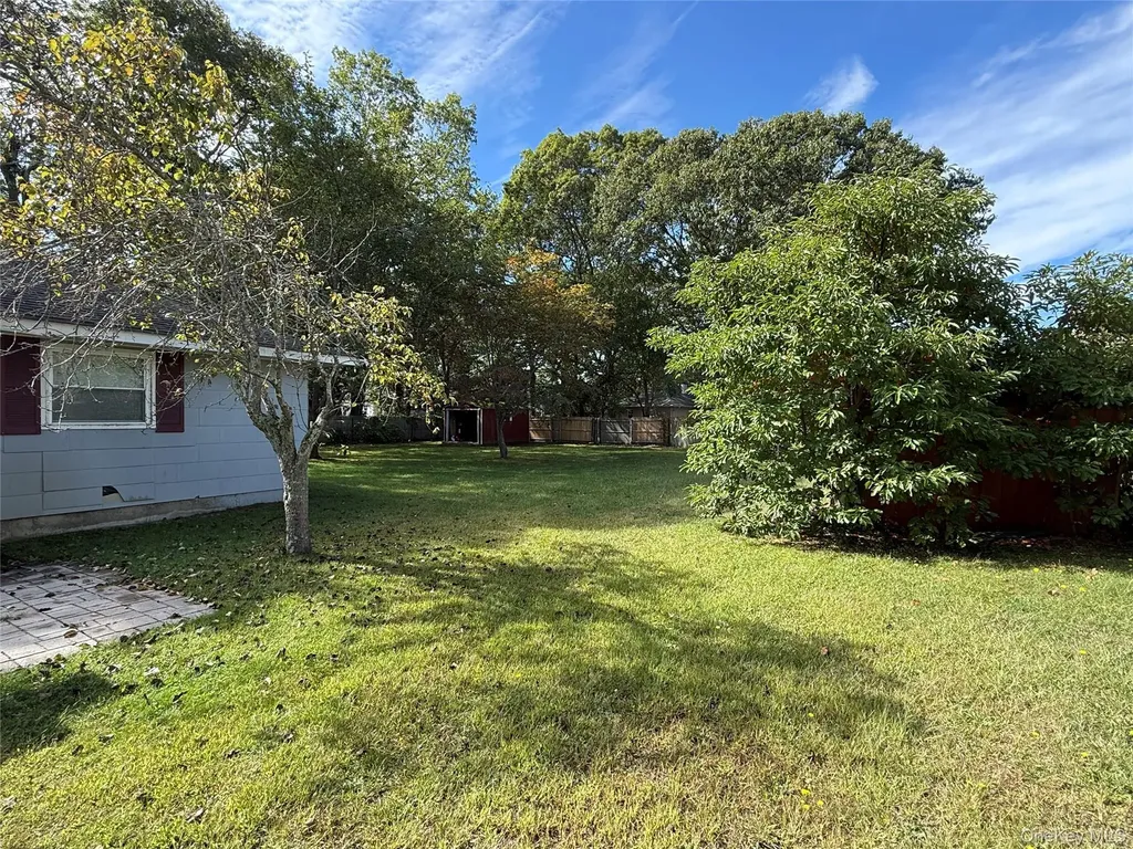 135 Forrest Avenue Shirley NY 11967