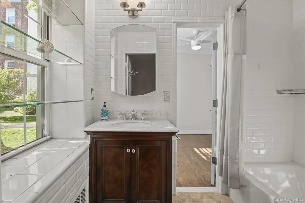 6 Brooklands Bronxville NY 10708