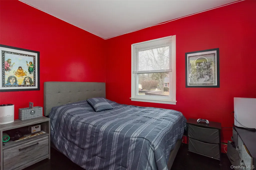 11 Cambridge Drive Red Hook NY 12571