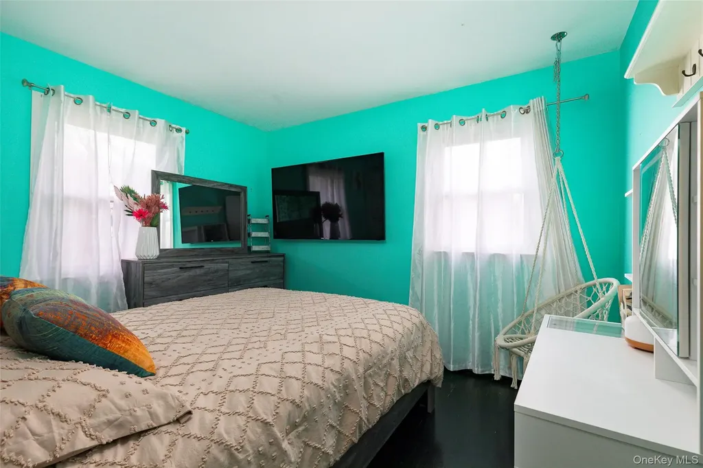 11 Cambridge Drive Red Hook NY 12571