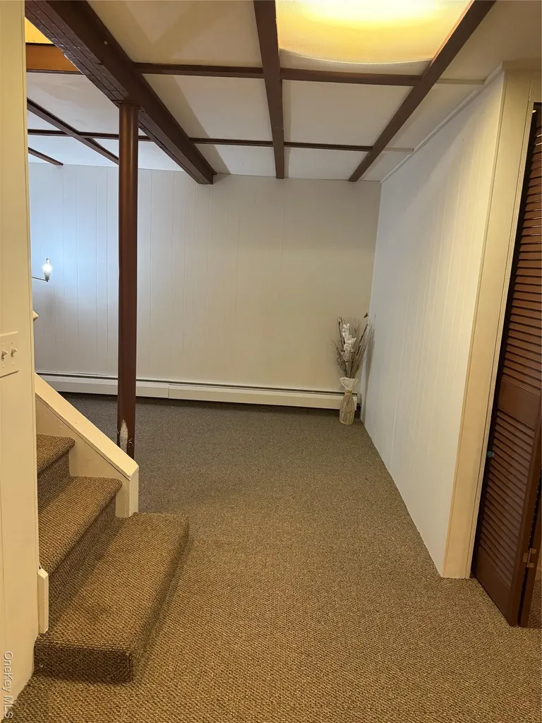 11 Cambridge Drive Red Hook NY 12571