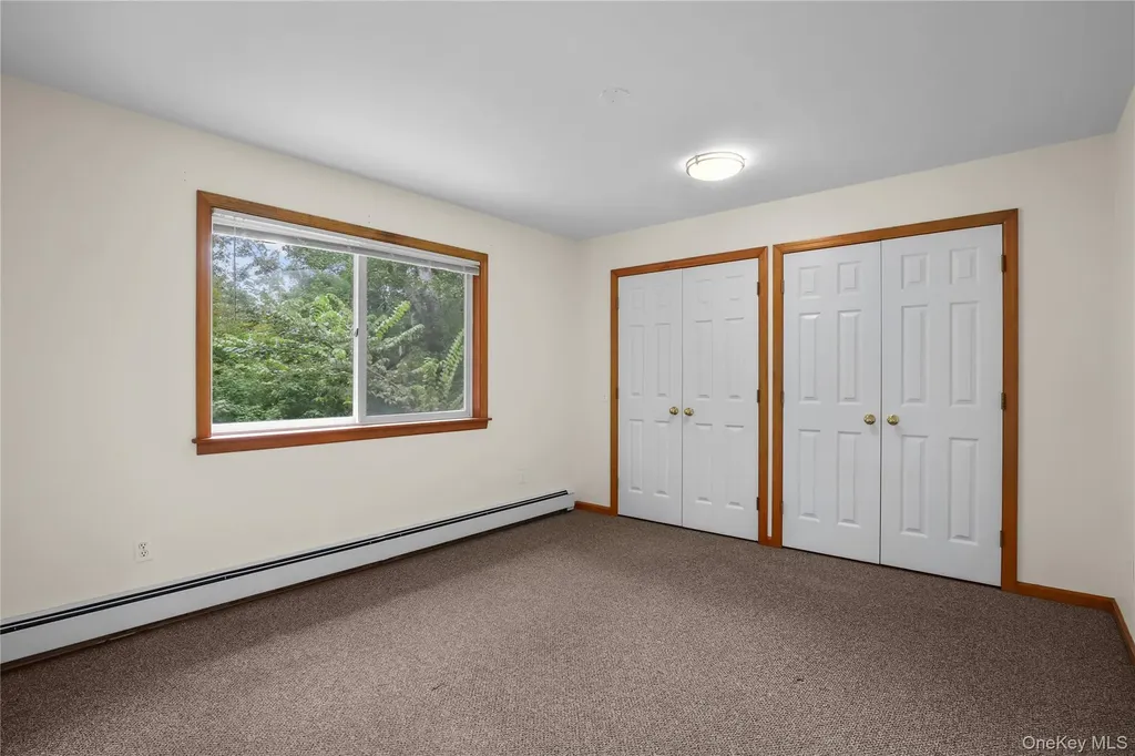 8 Hemlock Road South Salem NY 10590