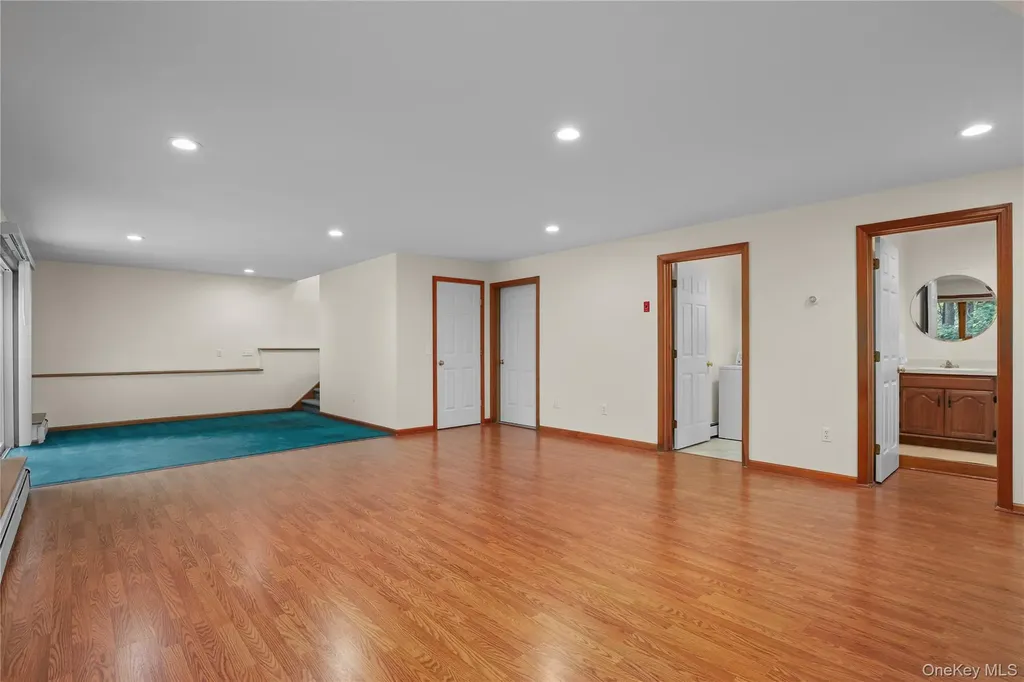 8 Hemlock Road South Salem NY 10590