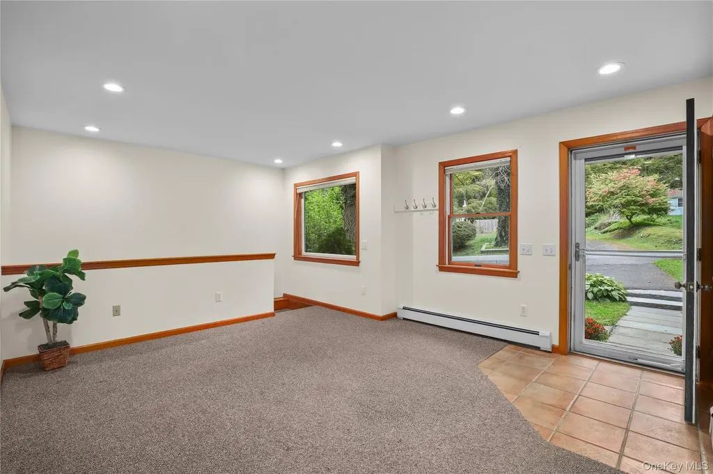 8 Hemlock Road South Salem NY 10590