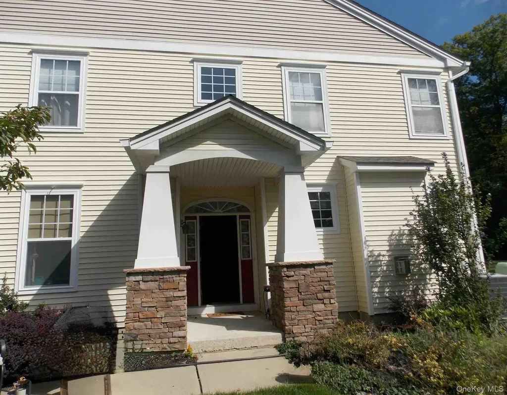 38 Cobblestone Lane Middletown NY 10940