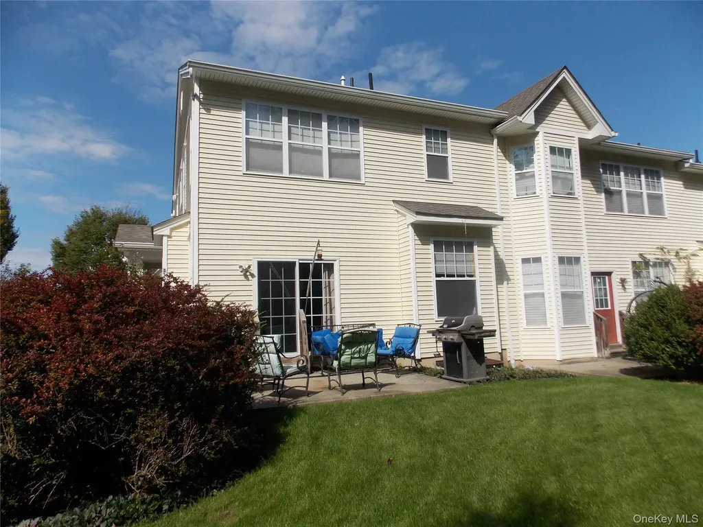 38 Cobblestone Lane Middletown NY 10940