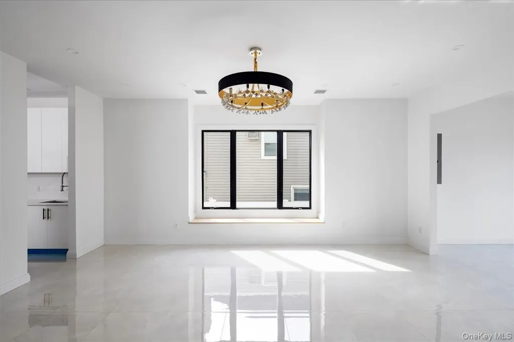 544 Arlington Road Cedarhurst NY 11516