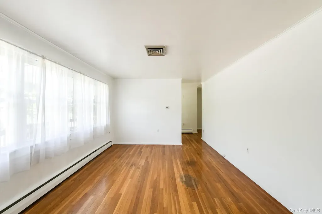 44 Pine Woods Road Hyde Park NY 12538