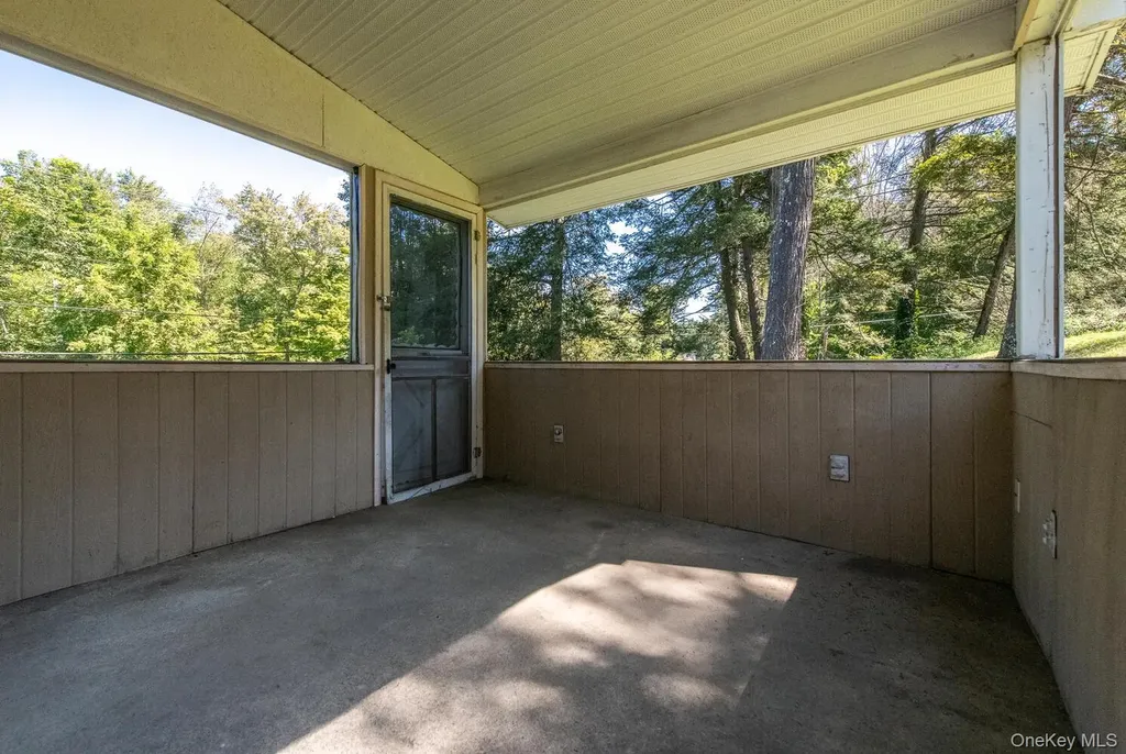 44 Pine Woods Road Hyde Park NY 12538