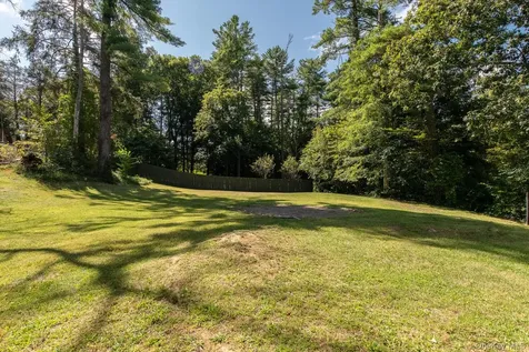 44 Pine Woods Road Hyde Park NY 12538
