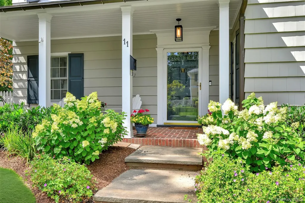 11 Dusenberry Road Bronxville NY 10708